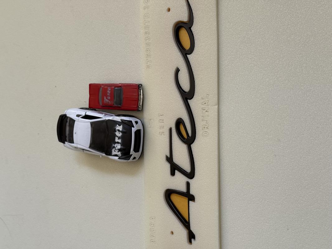 Seat Ateca İmza Model Piano Black Bagaj Yazısı 3M 3D ABS