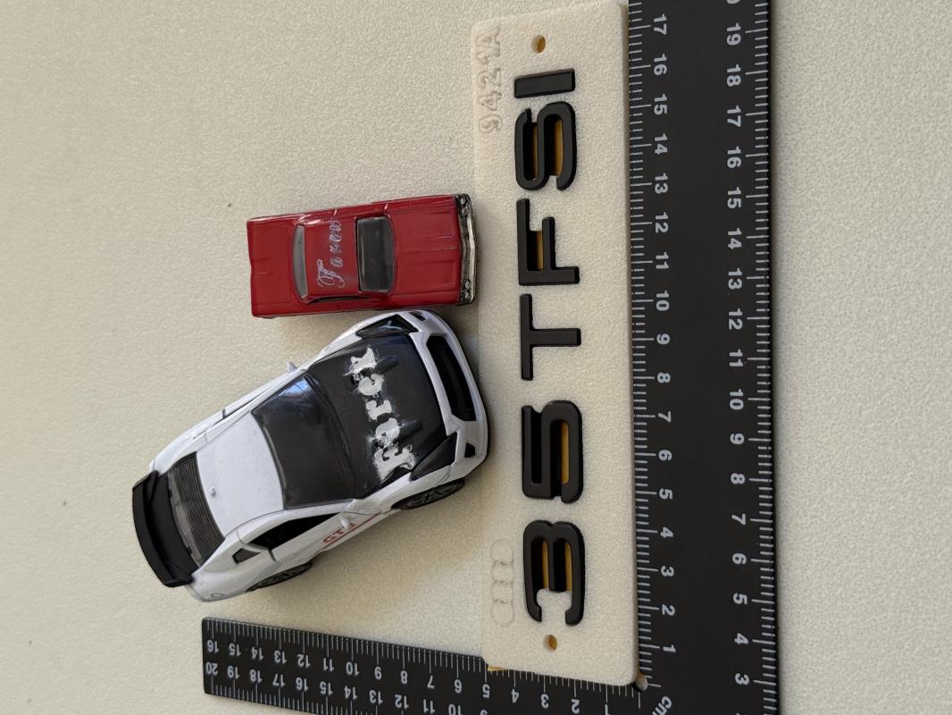 Audi 35 TFSI Piano Black Bagaj Yazısı 3M 3D ABS