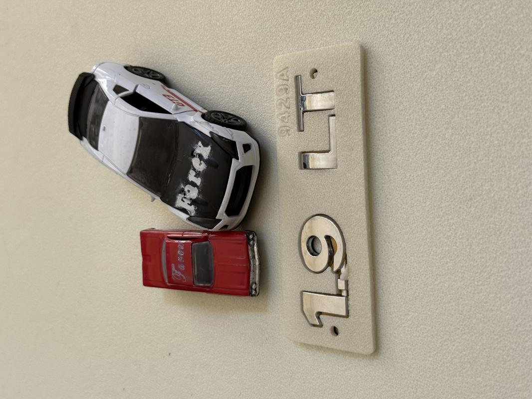 Volkswagen 1.9 LT Krom Bagaj Yazısı 3M 3D ABS