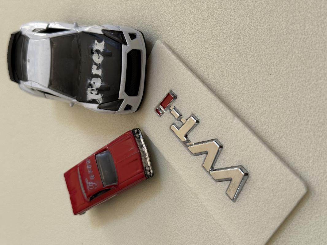 Toyota Vvt-i Çamurluk Yazısı 3M 3D ABS