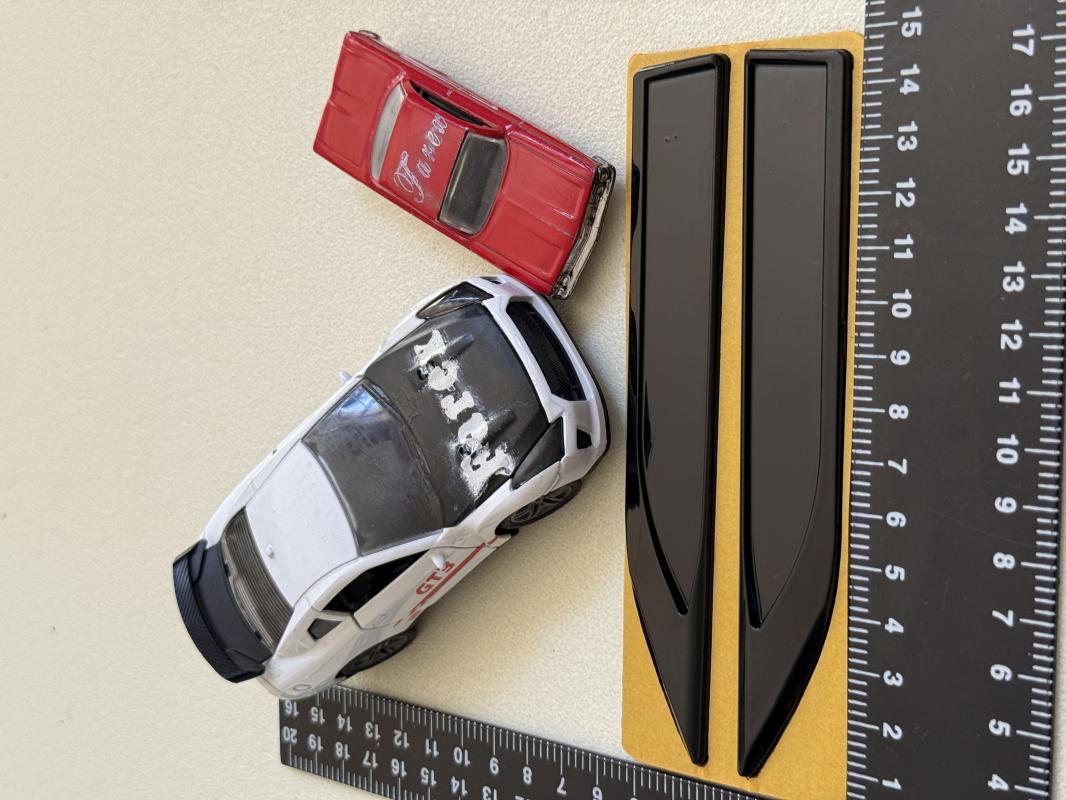 Piano Black Bıçak Çamurluk Arması Tüm Araçlara Uygun 3M 3D ABS