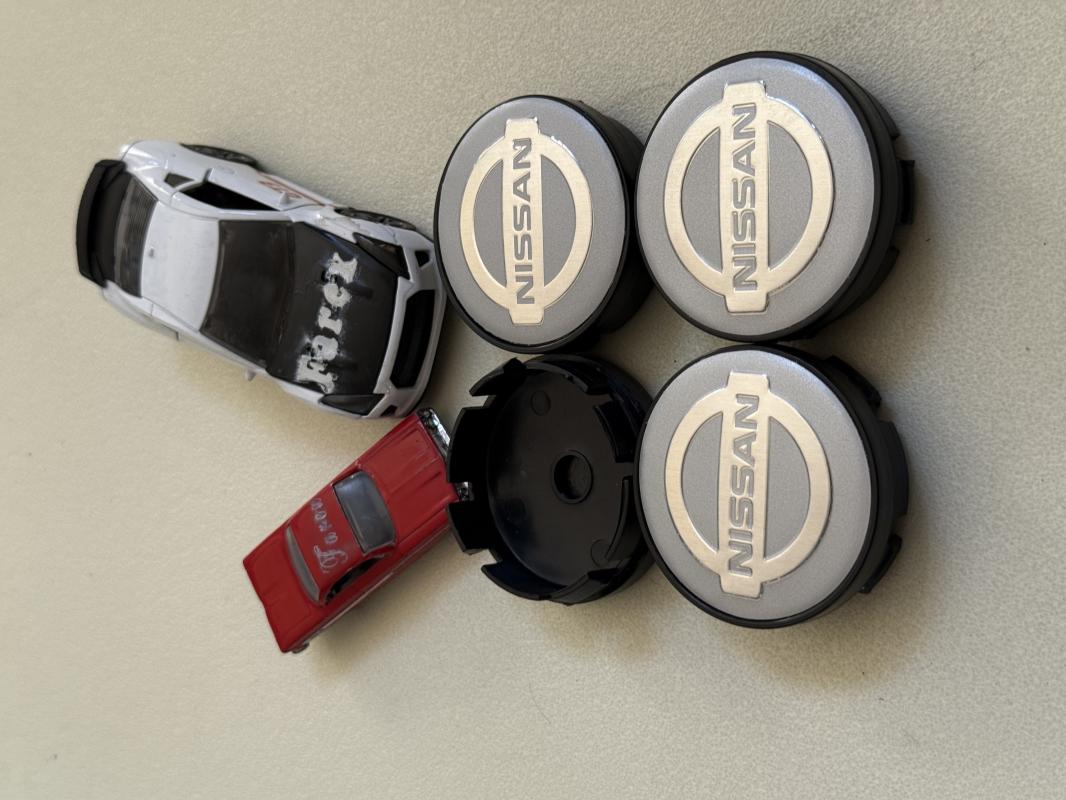 Nissan Gri Jant Kapak Arması Seti 4’lü 3M 3D ABS