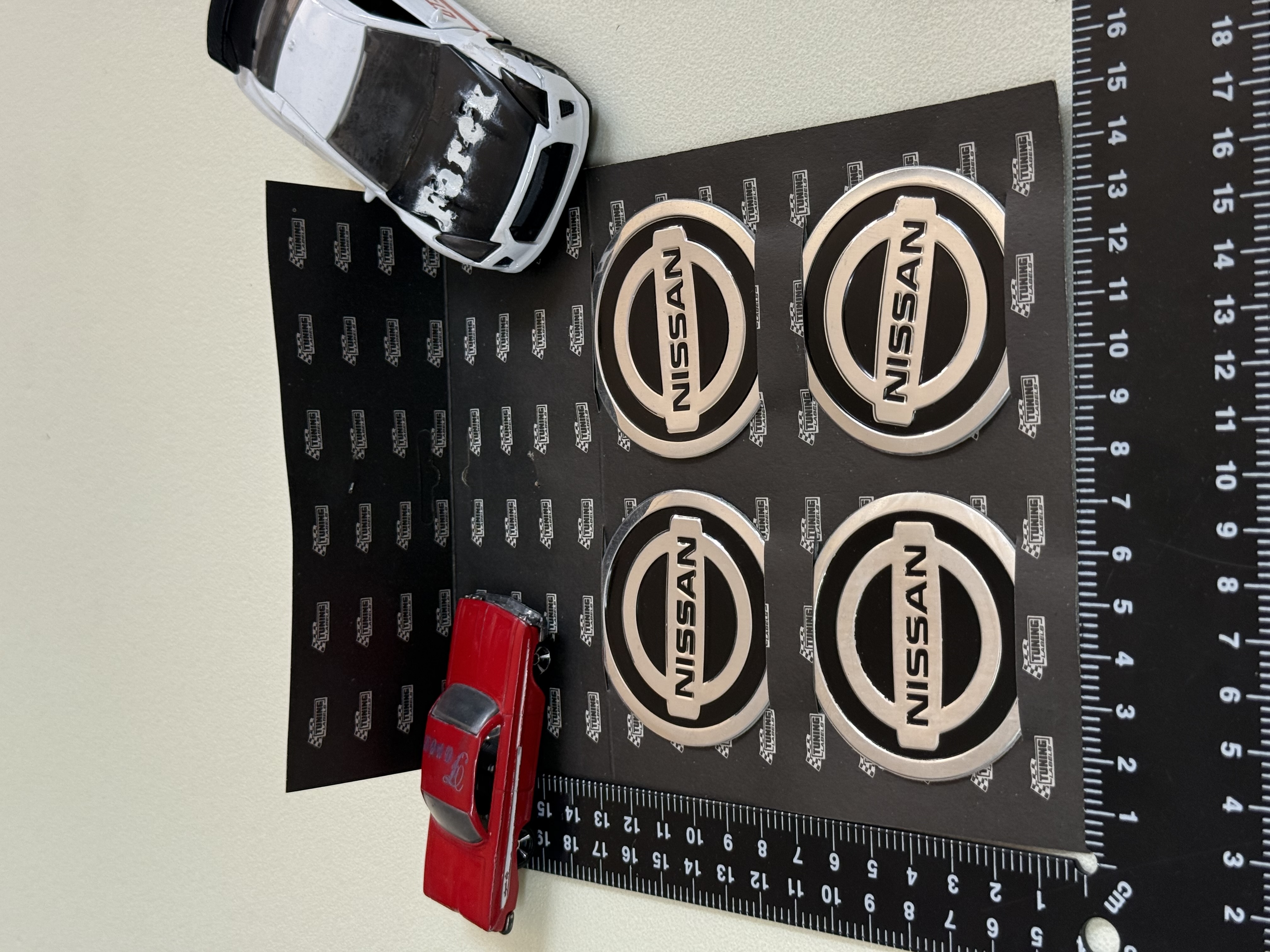 Nissan Piano Black Jant Arması Sticker Seti 4’lü 3M 3D ABS