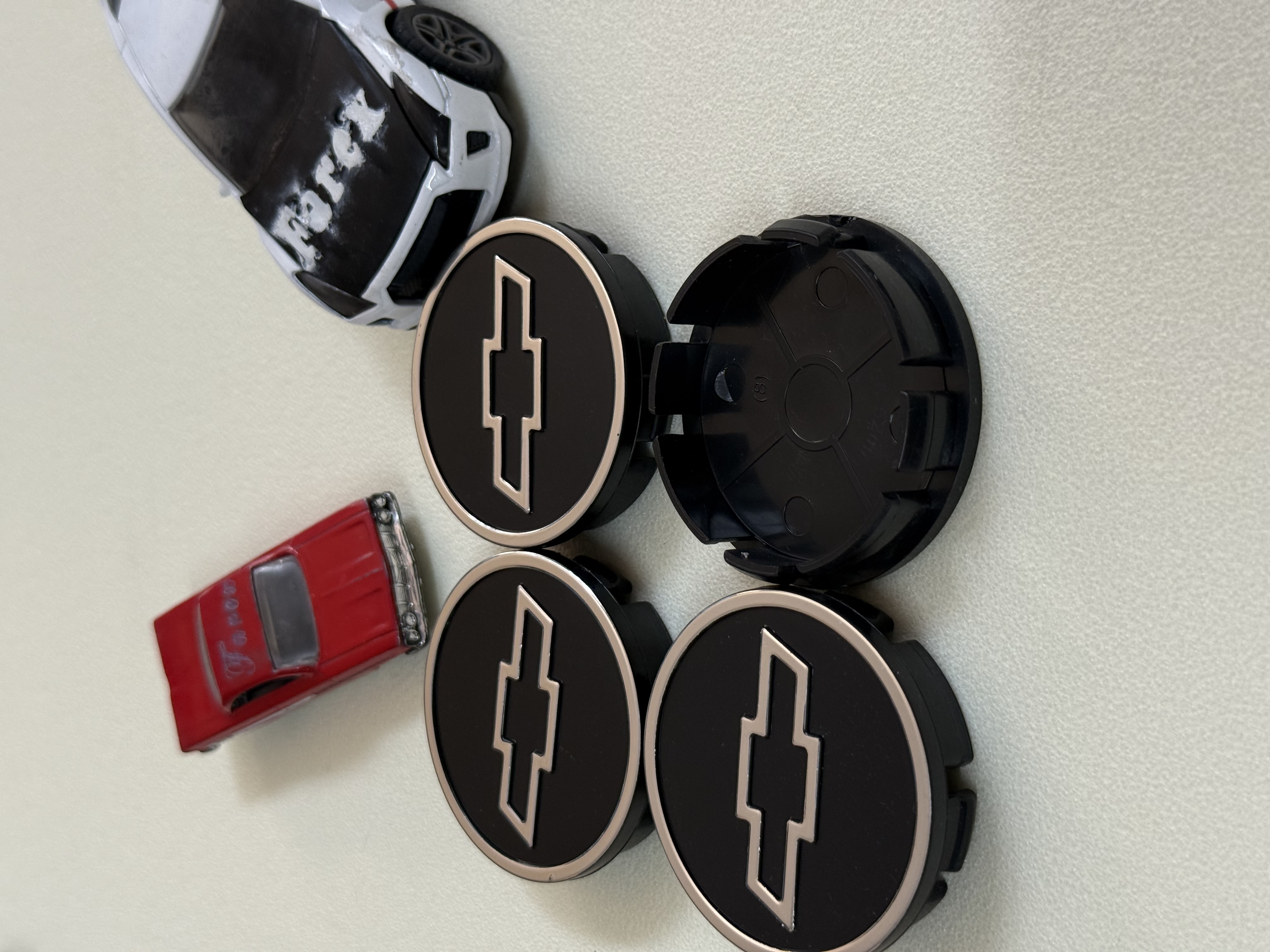 Chevrolet Piano Black Jant Arması Seti 4’lü 3M 3D ABS