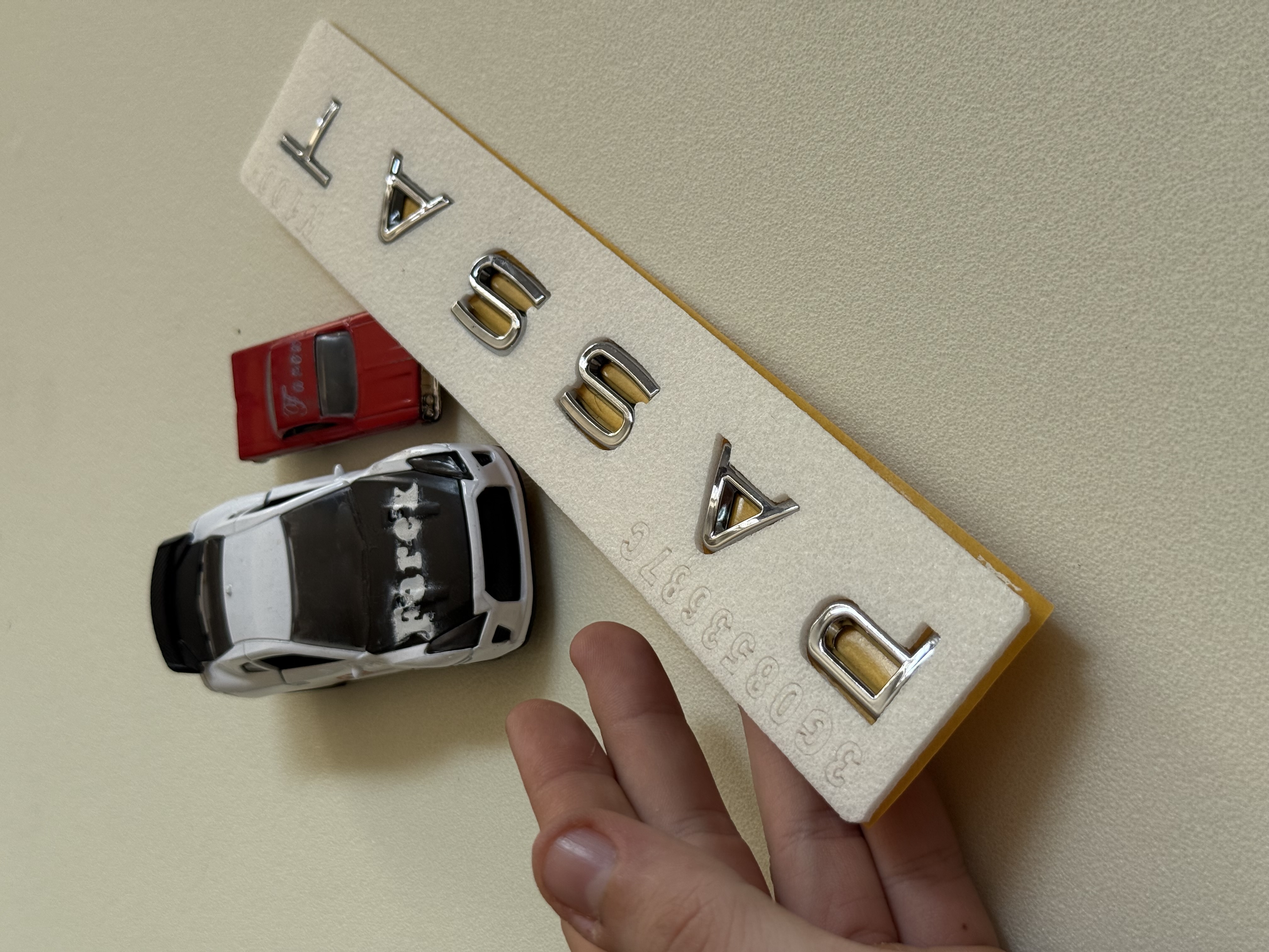 Volkswagen Passat Yeni Model Krom Bagaj Yazısı 3M 3D ABS