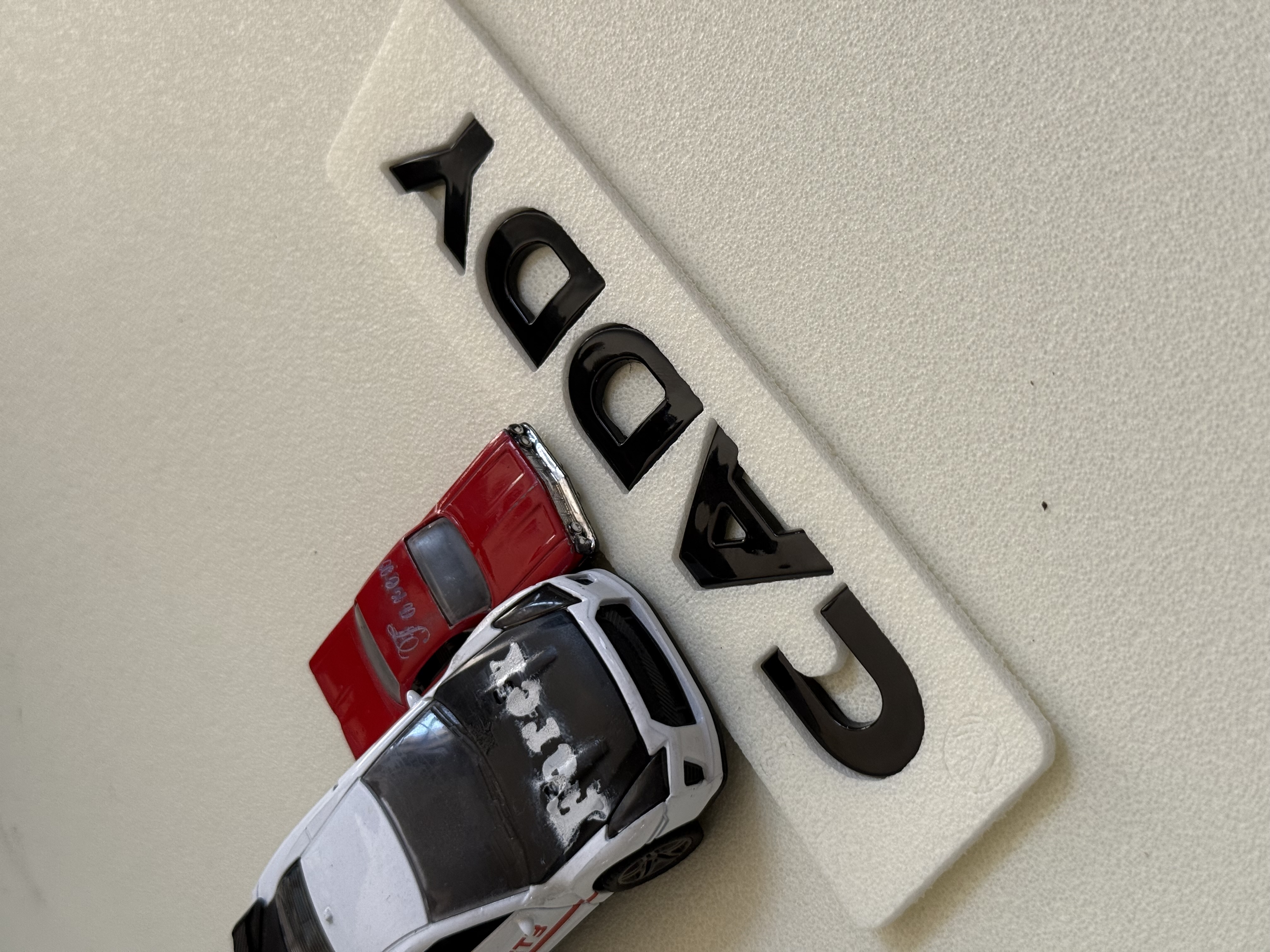 Volkswagen Caddy Piano Black Bagaj Yazısı 3M 3D ABS