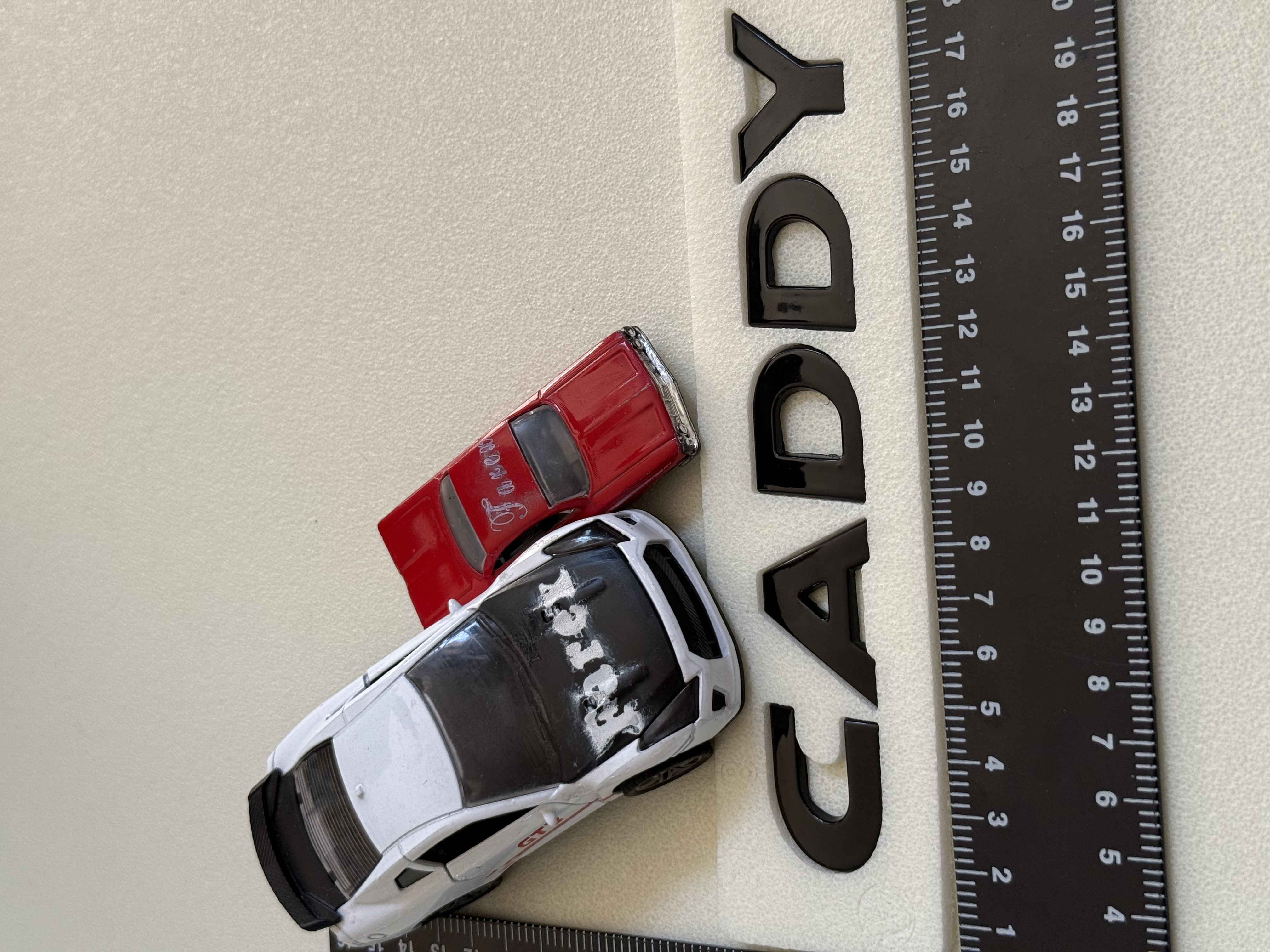 Volkswagen Caddy Piano Black Bagaj Yazısı 3M 3D ABS