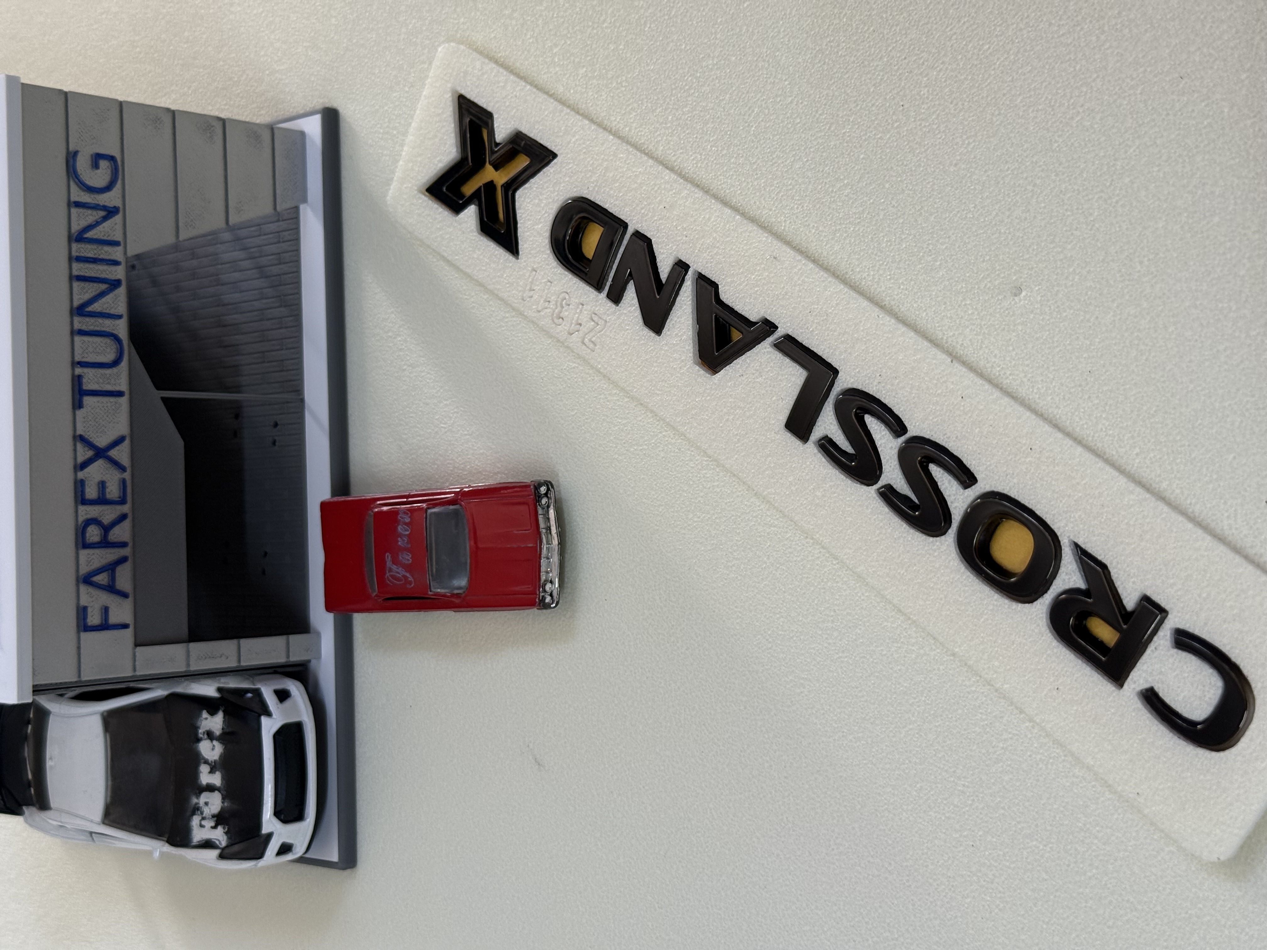 Opel Crossland X  Piano Black Bagaj Yazısı 3M 3D ABS