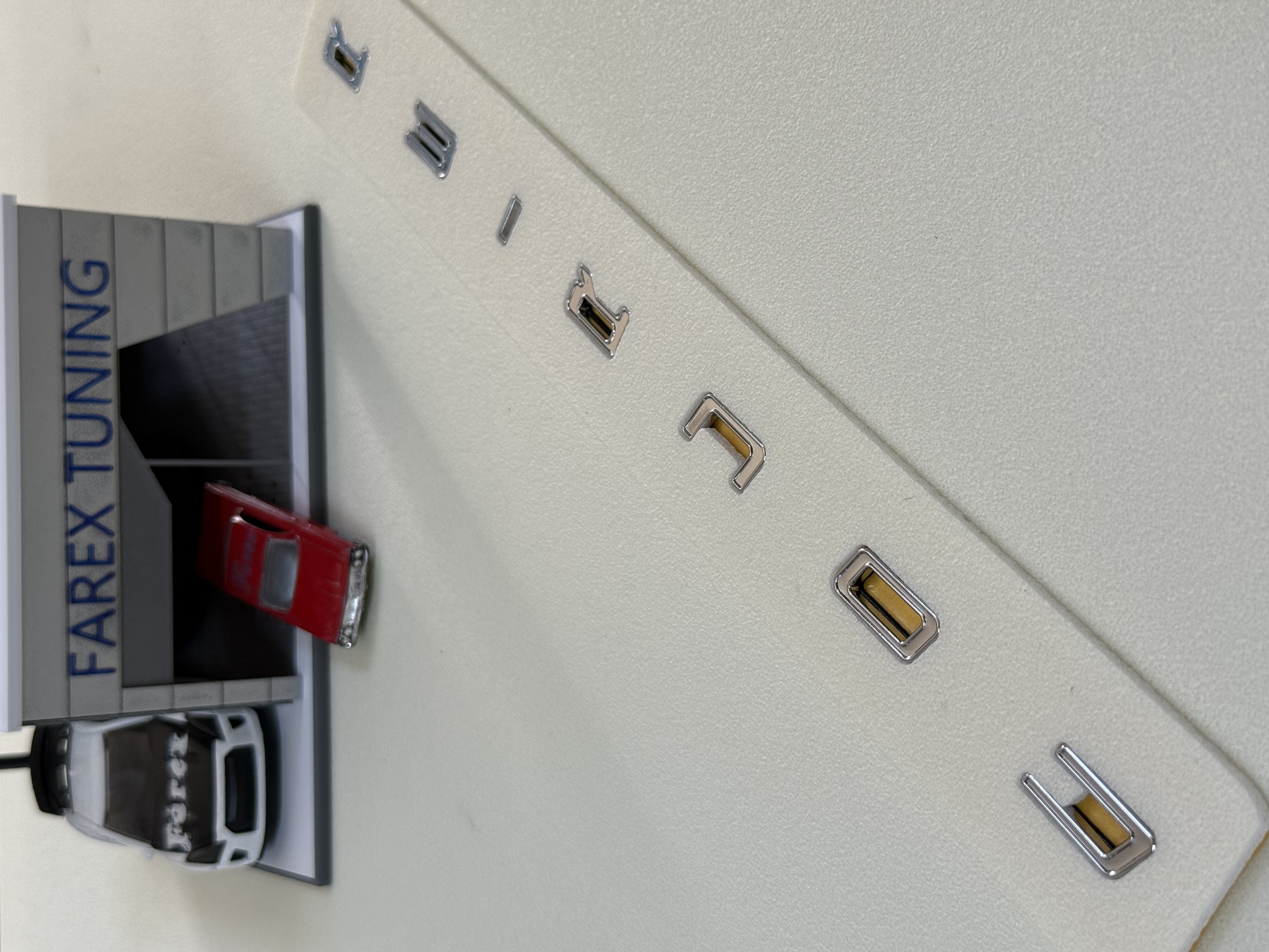 Ford Courier Yeni Nesil Boşluklu Krom Bagaj Yazısı 3M 3D ABS