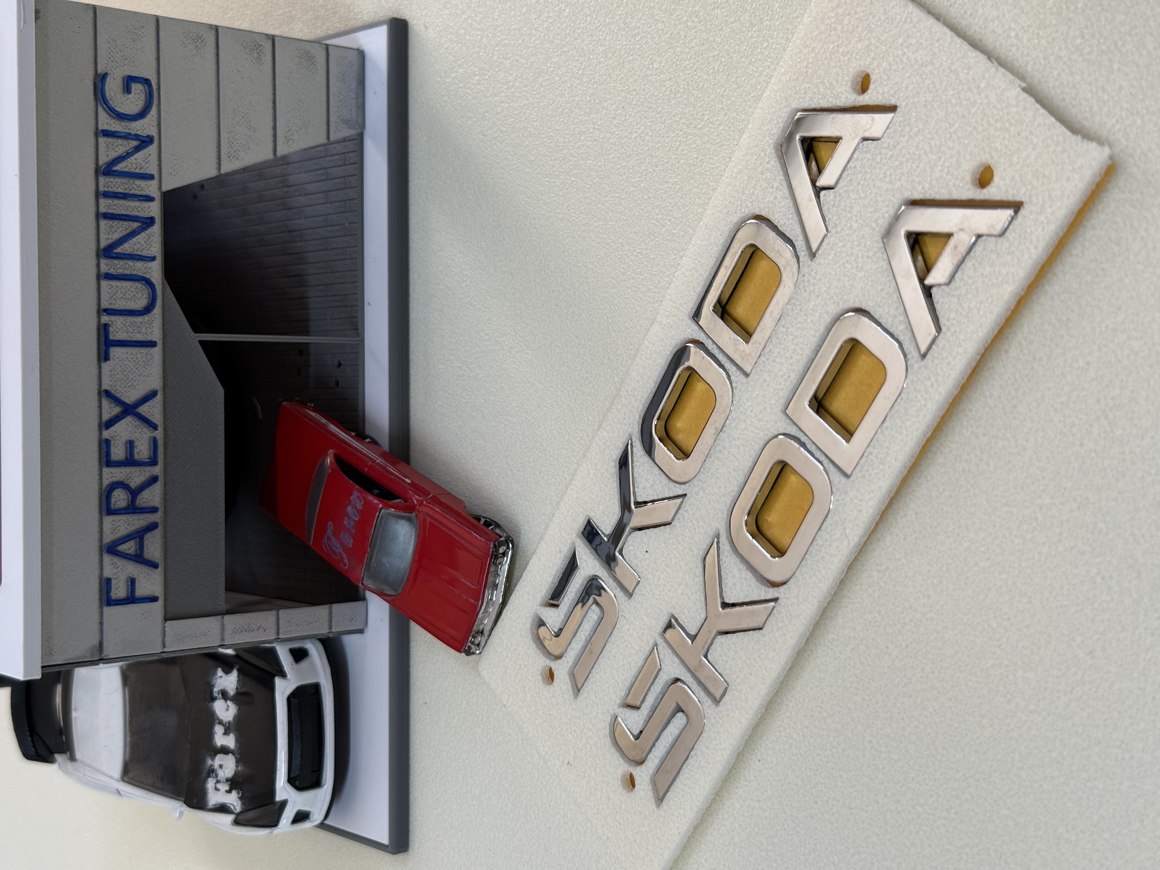 Skoda Yeni Nesil Krom Çamurluk Arması Seti 2’li 3M 3D ABS