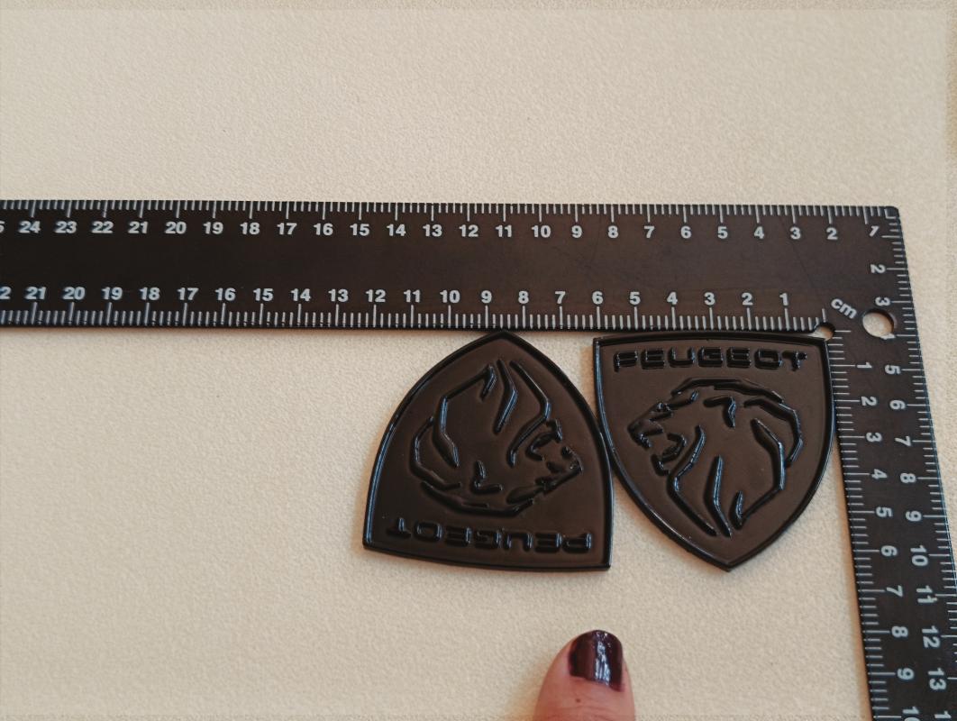 Fiorino Krom Çamurluk Arması Seti 2’li 3M 3D ABS