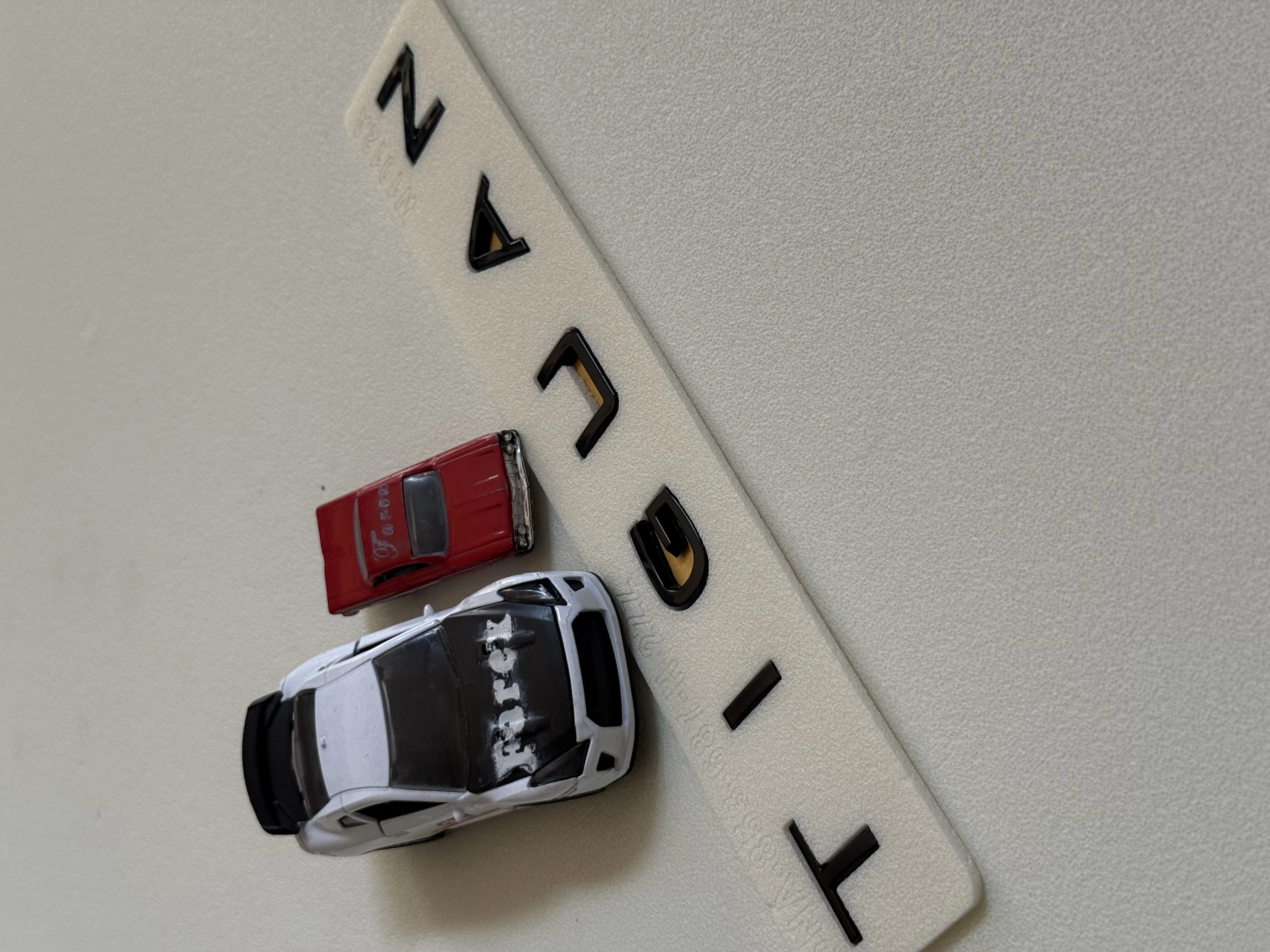 Tiguan Yeni Nesil Piano Black Bagaj Yazısı 3M 3D ABS Logo Arma