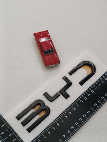 BYD Büyük Boy Kaput Arması Piano Black 3M 3D ABS