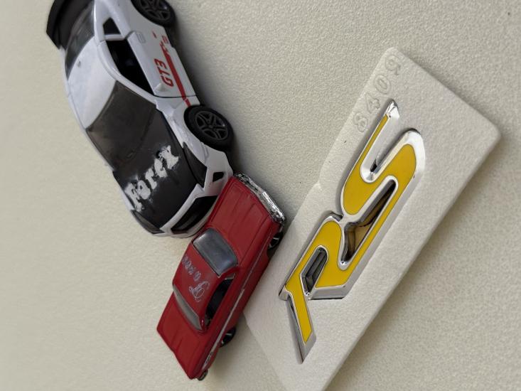 RS Sarı Bagaj Yazısı 3M 3D ABS