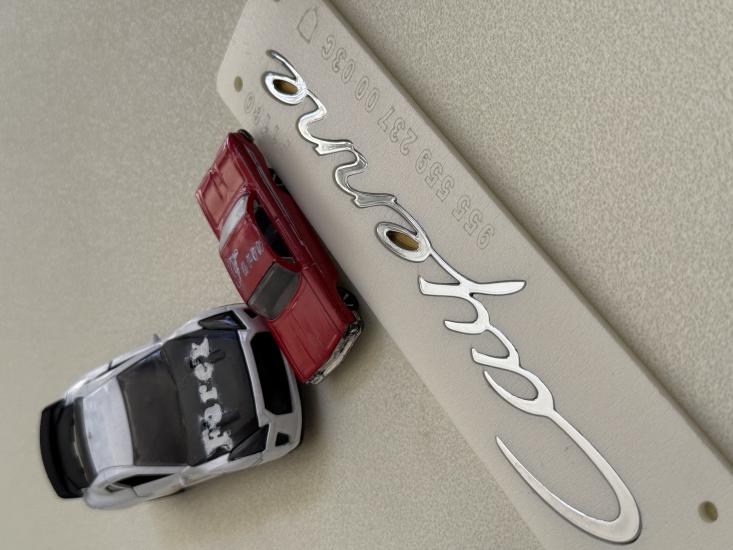 Porsche Cayenne Krom Küçük Boy Bagaj Yazısı 3M 3D ABS