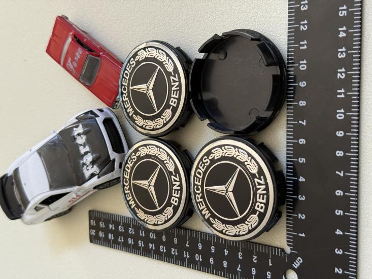 Mercedes Benz Krom-Piano Black Jant Arması Seti 4’lü 3M 3D ABS