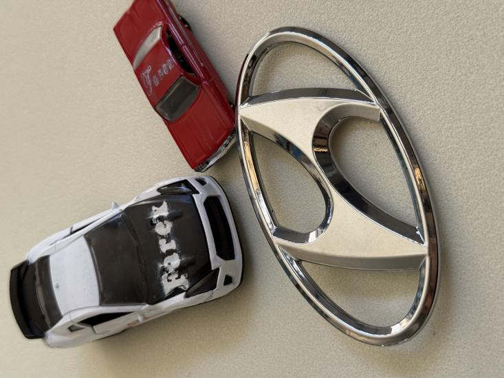 Hyundai Krom Panjur Arması 3M 3D ABS