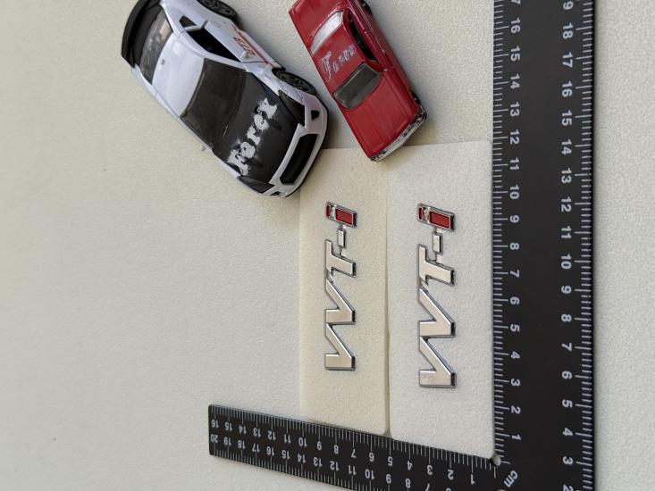 Toyota Vvt-i Çamurluk Yazısı Seti 3M 3D ABS