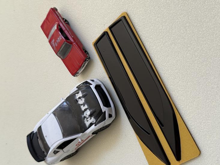 Piano Black Bıçak Çamurluk Arması Tüm Araçlara Uygun 3M 3D ABS