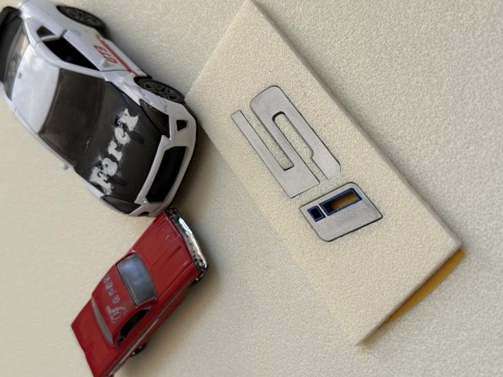 Bmw i5 Gri Yeni Nesil Bagaj Yazısı 3M 3D ABS