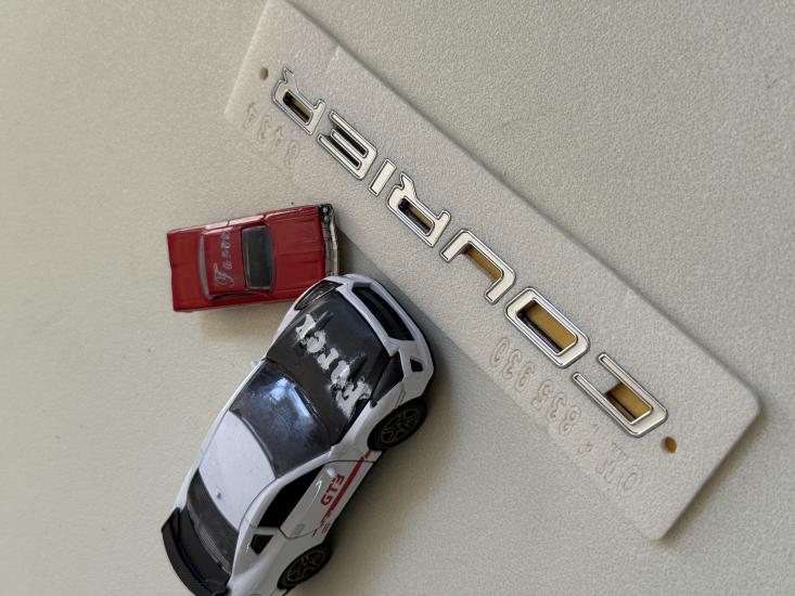 Ford Courier Krom Bagaj Yazısı 3M 3D ABS