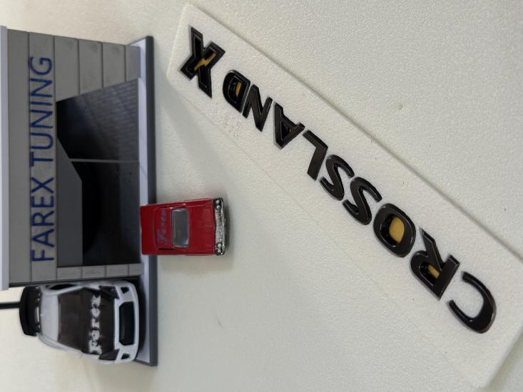 Opel Crossland X  Piano Black Bagaj Yazısı 3M 3D ABS